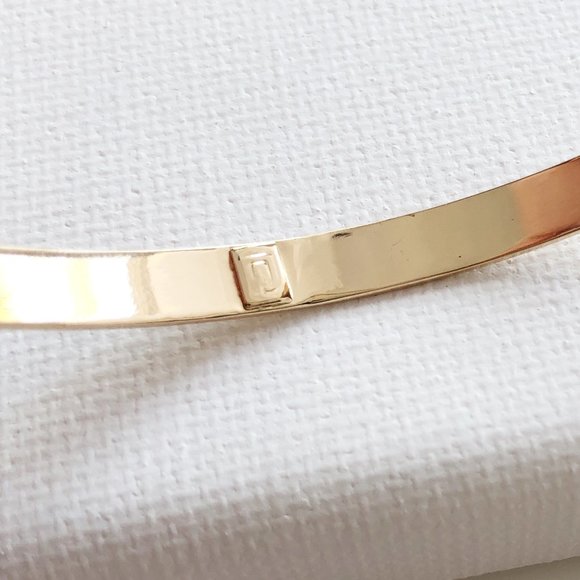 Dannijo Heart Bangle Bracelet - Picture 3 of 3